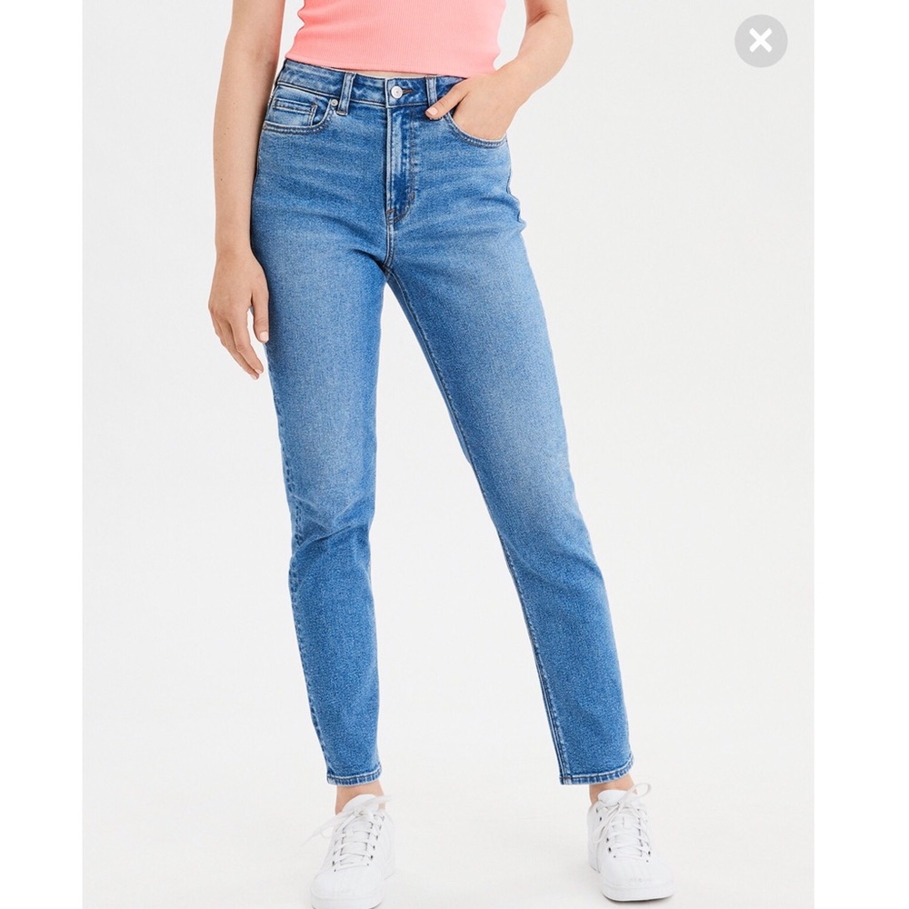 American Eagle Curvy Stretch Mom Jean Faded Indigo